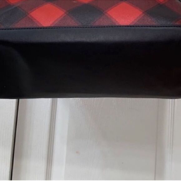 Victoria's Secret Plaid Black and Red Tote - Picture 5 of 8